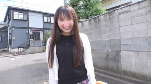 FC2-PPV 1310638 【最高級の可愛さ】現役コスプレイヤーに生ハメ はじめてのハメ撮りでマン汁だだ洩れ鬼イキＳＥＸ