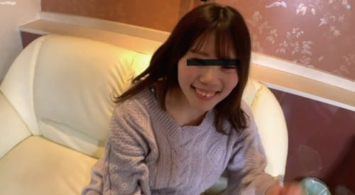 FC2-PPV 1261052 重盛さ◯美似FカップP活女子と出会い系で知り合って初撮影＆中出ししてみた