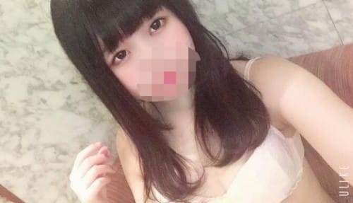 FC2-PPV 1378744 隠れ美乳アニメ好き専門学生、ド緊張！初めての浮気エッチ中に彼氏へ生電話の無茶ぶり指令！ウブな純真まんこに容赦無く汚れた精子を無許可で中出し