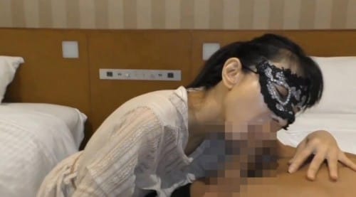 FC2-PPV 1469542 欲情にかられたセックスに憧れる38歳熟女妻