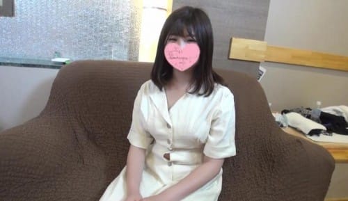 FC2-PPV 1506477 初撮り ウブで純情な18歳のけがれなき身体に口内発射と中出しの休みなしの2連発！
