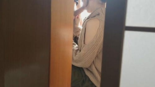 FC2-PPV 1530185 新妻を旅館に連れ込み不倫。暴力を振るうご主人からの逃避行