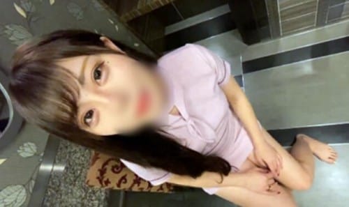 FC2-PPV 1555497 【隠し撮り】ｍ男専用アロマ 唾液手コキ 乳首舐め パンティー見せ 膝上射精 射精後弄り 極上接待