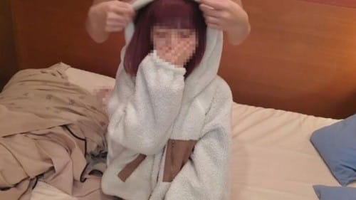 FC2-PPV 1608573 アイドル志望の素朴な田舎娘に連続中出し