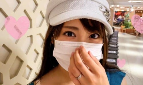 FC2-PPV 1626061 性欲旺盛 23歳 新婚奥さん 旦那とのデート中に浮気を楽しむ！バレないように電話させて種付けに酔いしれるド淫乱痴女奥さん。荒々しい男に犯されるプレイが好き