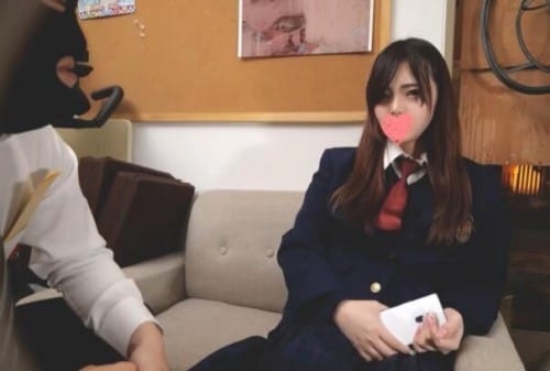 FC2-PPV 1737461 【個撮】都立商業科のクラスメイト、ギャル系巨乳娘サポート