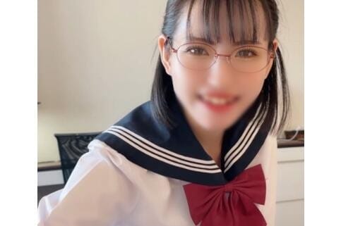 FC2-PPV 1742977 ここでしか見れない長舌 神テク美女えいみちゃんついに全顔出し第三弾！